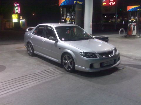 2003 Mazda Protege photo