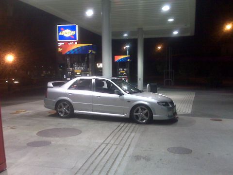 2003 Mazda Protege photo