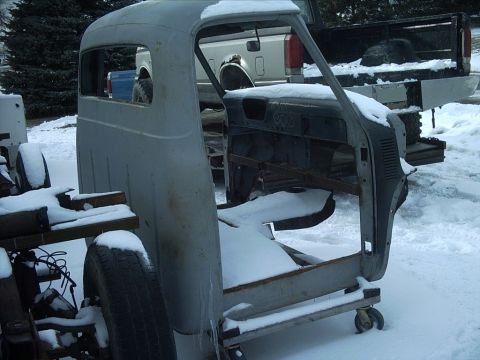 1954 Ford F-100 - 2-23-09: And here's my poor cab that's sat outside all winter because I didn't get it in storage before winter hit.
