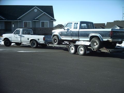 1954 Ford F-100 - 3-07-09: Today I picked up the new donor truck. This is the truck that will be giving up it's chassis for my 54! This should cut atleast a…