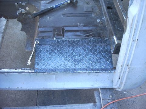 1954 Ford F-100 - 10-31-08: I used the templates I made yesterday to mark out the cut lines. I started using the shear. It cut great except You can only cut…
