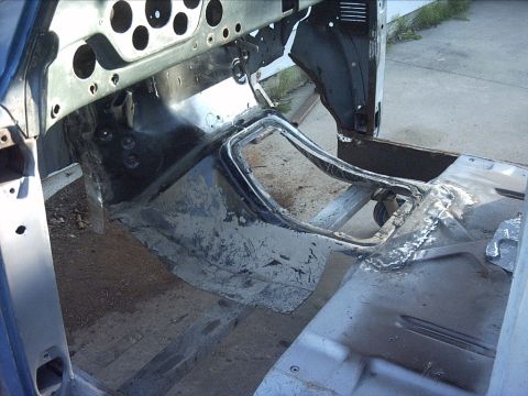 1954 Ford F-100 - 5-30-09: Then I spent 3 or 4 hours doing some welding, then some grinding, more welding, more grinding, more welding. You get the idea. :lo…