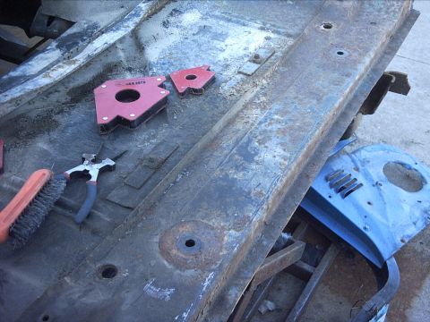 1954 Ford F-100 - 10-16-08: Here's a picture of the groove that the crossmember will sit in.