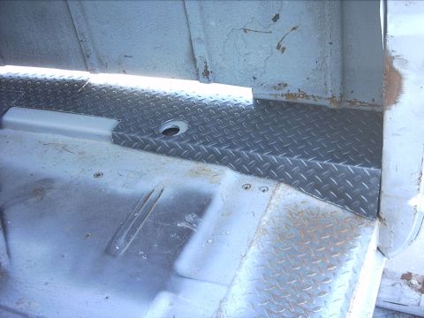 1954 Ford F-100 - 4-15-09: Then I pulled out the rear diamond plate panels I made last year and checked their fit again. I think the driver side one should b…