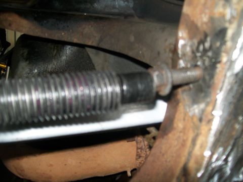 1995 Ford Bronco - Ball Joint press in action 2