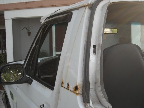 1994 Ford Bronco photo