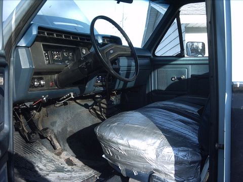 1954 Ford F-100 - 11-21-09: Didn't get a whole lot done today. I spent the biggest part of the day crawling around inside the 84 cab pulling the interior par…