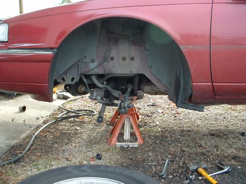 1991 Ford Thunderbird - Didn't get much done today still had to get the springs/spindles off the donors