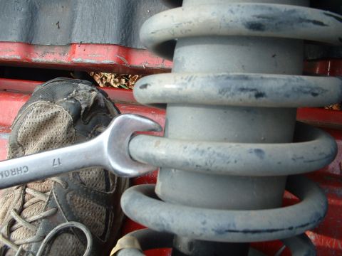 1991 Ford Thunderbird - 17mm wrench on Base/LX spring