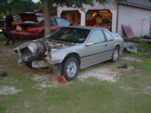 1991 Ford Thunderbird - Old car = donor car.....so sad.