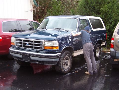 1993 Ford Bronco - On a nice, cold, rainy day, he got to spend his first quality time with the truck. This is just the first pass - it's gonna need several mo…