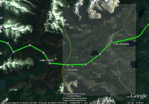 1986 Ford Bronco - A satellite view displays a marked route traversing a mountainous terrain, passing by locations labeled 'Lago Verde' and 'Las Pampas'.