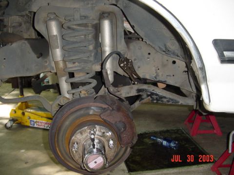 1987 Ford Bronco - See how everything is towards the rear?