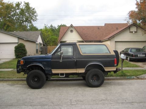 1991 Ford Bronco “Betty”
