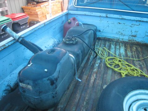 1976 Ford F-250 - Temp fuel system.