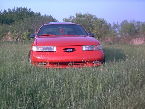 1993 Ford Taurus photo
