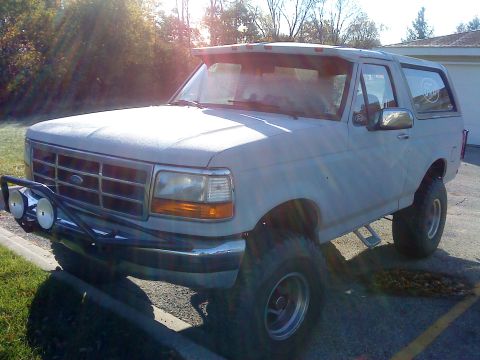 1995 Ford Bronco - first time in Milwaukee