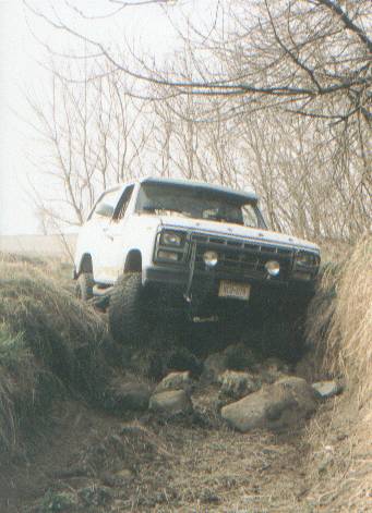 1980 Ford Bronco - Minor Rock action. I built this spot, hauled all the rocks to it. Now the rain buried it!