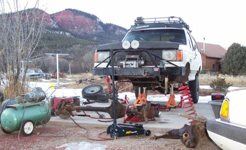 1990 Ford Bronco - Home from Steve's shop, the swap starts in February '02 (is there a more wonderful thing than ripping out TTB?)