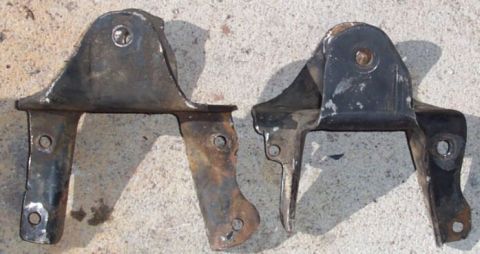 1990 Ford Bronco - Here's a stock hanger vs the how I needed to mod the rear hangers for the front springs