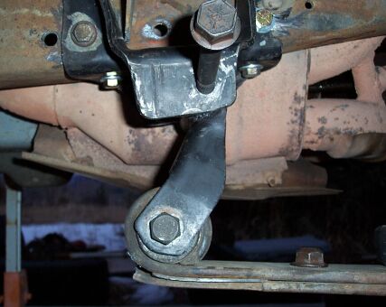 1990 Ford Bronco - Here's the final setup and the shackle angle gets better as it's weighted