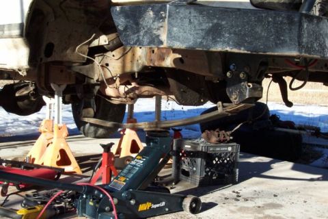 1990 Ford Bronco - Here's a general shot of the leaf installed (I had a better shot somewhere...)