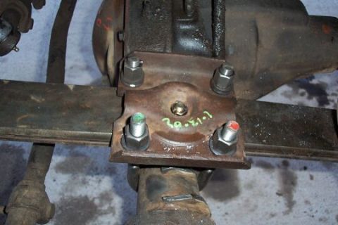 1990 Ford Bronco - On the driver's side I temporarily used an F250 TTB spring plate. Note this is how a spring plate should NOT be oriented (it can buckle in…