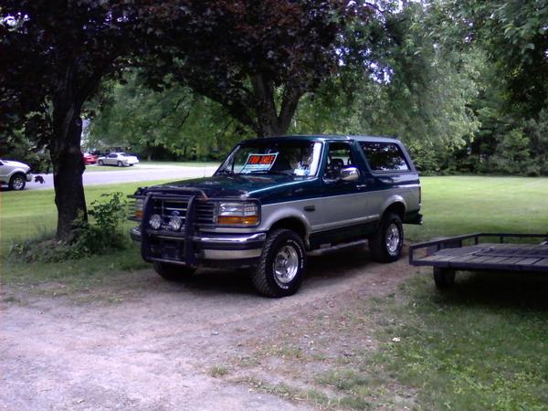 1996 Ford Bronco “XLT”