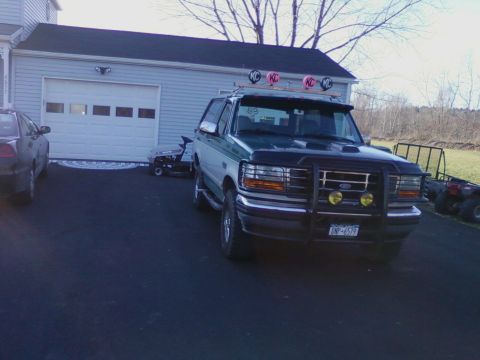 1996 Ford Bronco photo