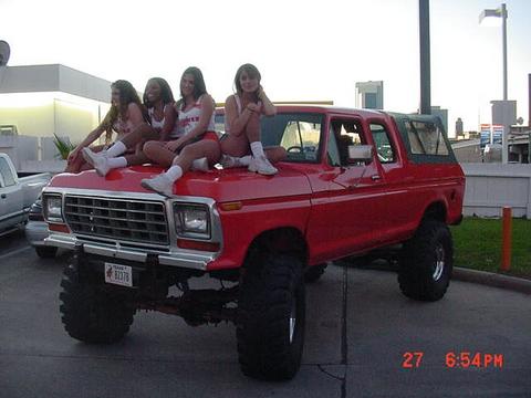 1978 Ford Bronco - Hood ornaments!