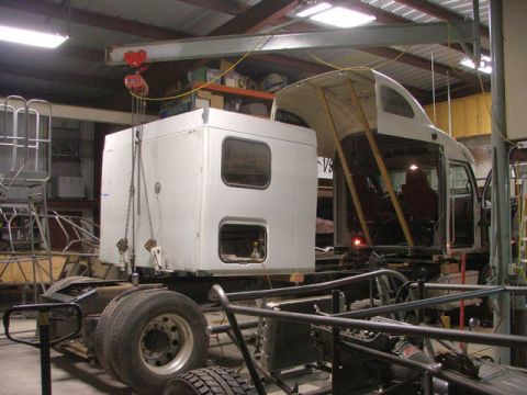 1995 Peterbilt 379 “O`Mally”