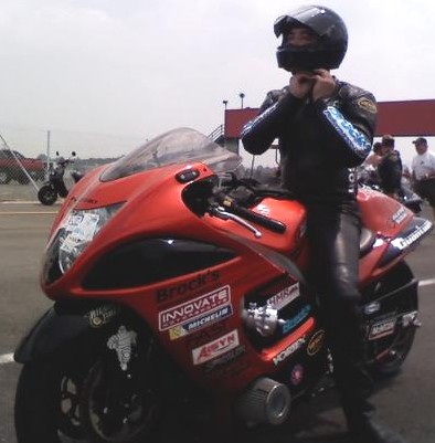 2005 Suzuki GSX-R 1000 photo