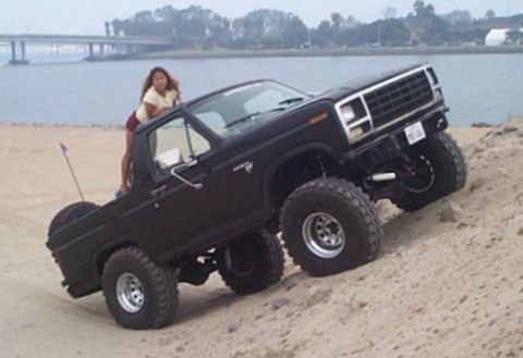 1981 Ford Bronco - Topless at the Beach!