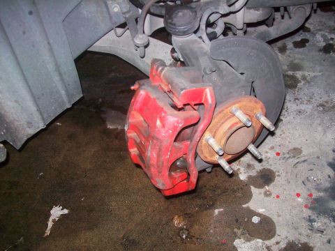2004 Ford Crown Victoria - bad brakes