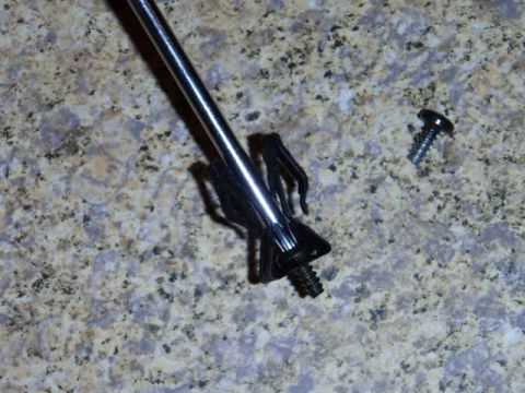 1996 Ford Bronco - Another view, you can see how the screwdriver fits. In my case, i was using torx headed screws, because they were what fit the best.
