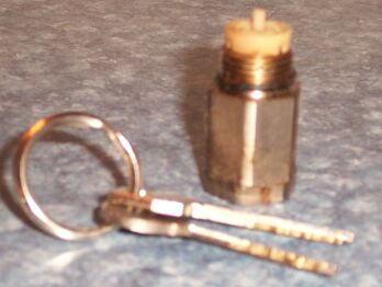 1990 Ford Bronco - This is the stock proportioning valve on newer Ford trucks. Simply threads into rear port on the master cylinder. Keys for size reference;…