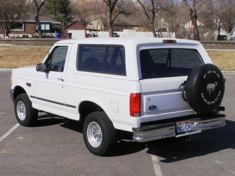 1996 Ford Bronco photo
