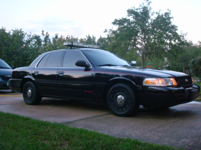 2003 Ford Crown Victoria “Squad 297”