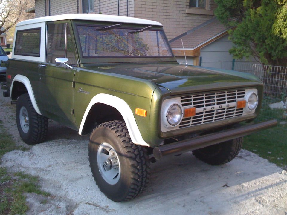 1975 Ford Bronco “The Hulk”