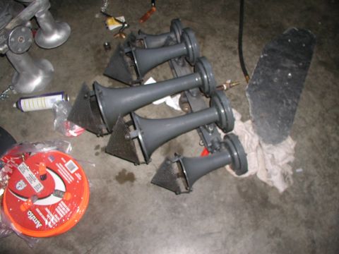2000 Ford Excursion - other set