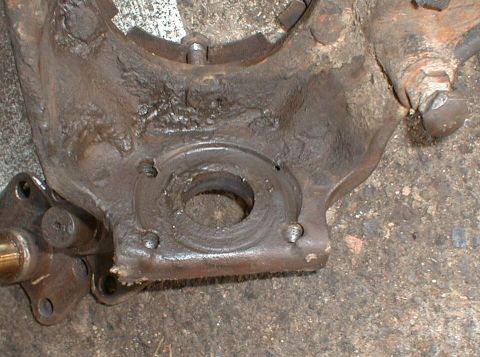 1990 Ford Bronco - Notice the wear on the bottom of the knuckle where it rode on the housing yoke