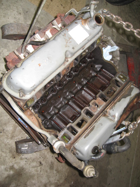 1990 Ford Bronco - Suprisingly clean for 92 k..no sludge whatsoever.....
