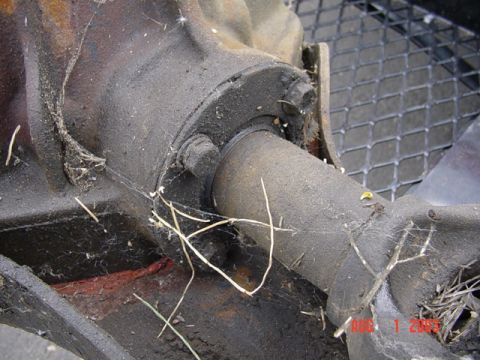 1987 Ford Bronco - Funky axle on a '80