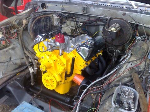 1978 Ford Bronco - Engine back in