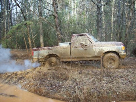 1990 Ford F-150 - Me Exiting a Hole