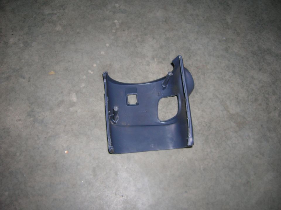 Upper Column Shroud 2