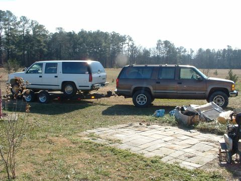 1994 GMC Suburban - 92 K2500 454 Suburban. Not bad for $800. Needs rear leaf springs. Pristine body. Good donor for mine.