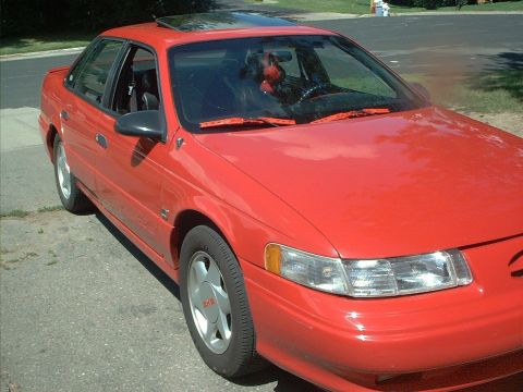 1993 Ford Taurus photo