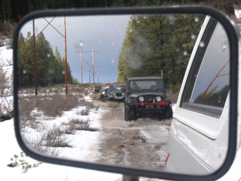 1994 Ford Bronco - 10 rigs following