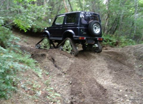 1987 Suzuki Samurai “deepmud”